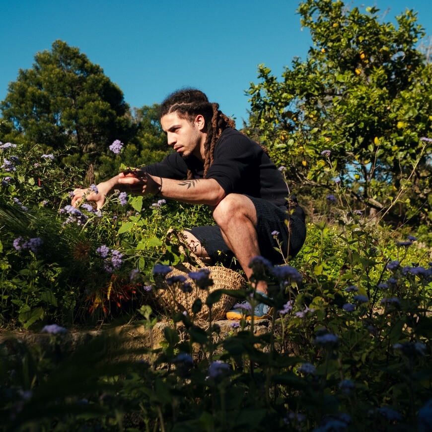 Head of ounder of Grow to Know